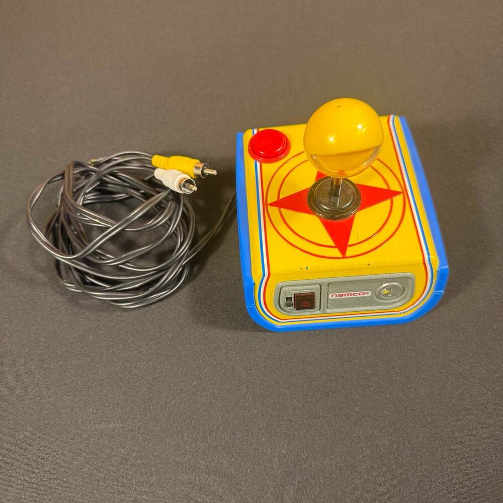 2006 Jakks Pacific Super Pac-Man TV Plug and Play Joystick Controller